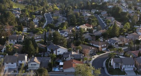 An overview of the Porter Ranch neighborhood in Los Angeles, California February 19, 2016. REUTERS/Mario Anzuoni