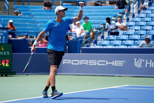 Hubert Hurkacz celebrates his victory