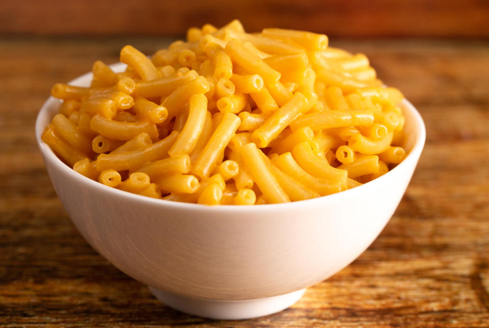 bowl of macaroni and cheese