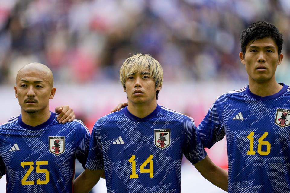 duesseldorf, germany   september 23 daizen maeda of japan, junya ito of japan and takehiro tomiyasu of japan looks on prior to the international friendly match between japan and united states at merkur spiel arena on september 23, 2022 in duesseldorf, germany photo by alex gottschalkdefodi images via getty images