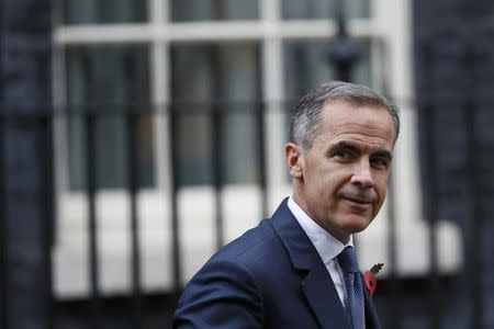 Bank of England governor Mark Carney arrives at Number 10 Downing Street in central London, Britain October 31, 2016. REUTERS/Stefan Wermuth