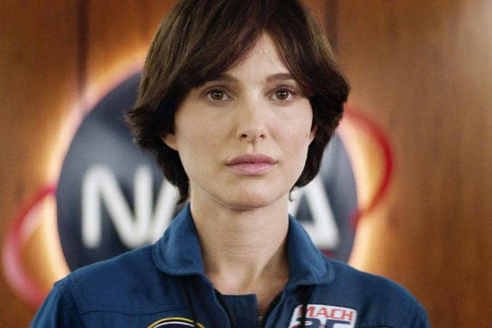 Natalie Portman dressed as an astronaut