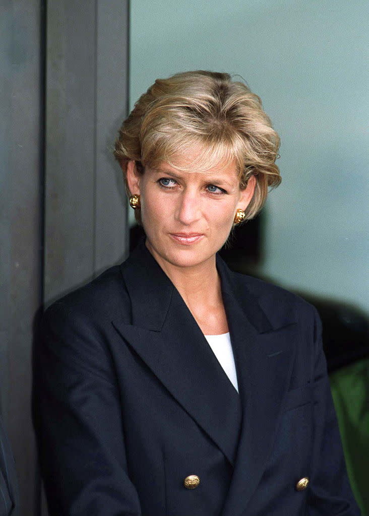 Diana Princess Of Wales At Luanda Airport, Angola