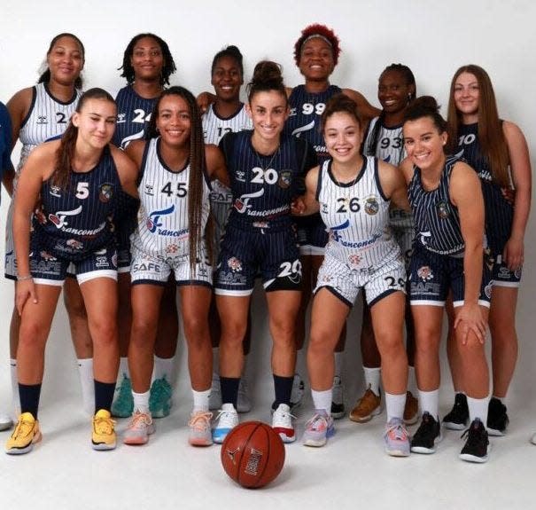 Former Bradley University star guard Gabi Haack (back row, right end) made her pro debut in Europe in 2023-24 with Franconville in a France pro circuit.