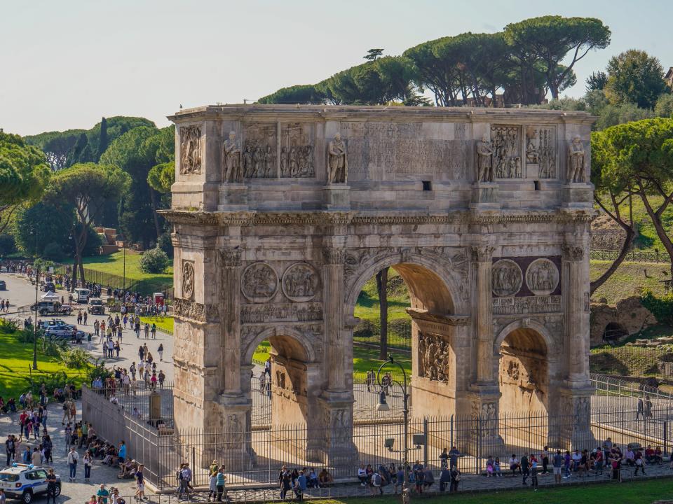 Crowds at the Colosseum in Rome