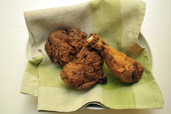 <strong>Get the <a href="http://food52.com/recipes/446-classic-southern-buttermilk-bathed-fried-chicken" target="_blank">Slow-Bathed Buttermilk Fried Chicken recipe</a> by Chef James via Food52</strong>