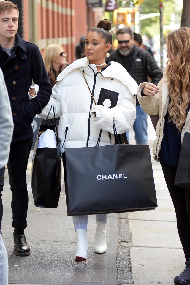 ariana grande chanel bag