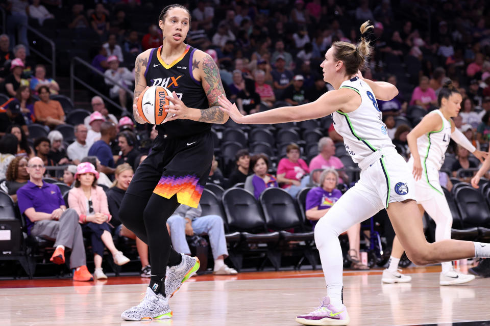 PHOENIX, ARIZONA - AUGUST 28: Alanna Smith #8 of the Minnesota Lynx pressures Brittney Griner #42 of the Phoenix Mercury during the game at Footprint Center on August 28, 2024 in Phoenix, Arizona. The Lynx defeated the Mercury 89-76. NOTE TO USER: User expressly acknowledges and agrees that, by downloading and or using this photograph, User is consenting to the terms and conditions of the Getty Images License Agreement.  (Photo by Chris Coduto/Getty Images)