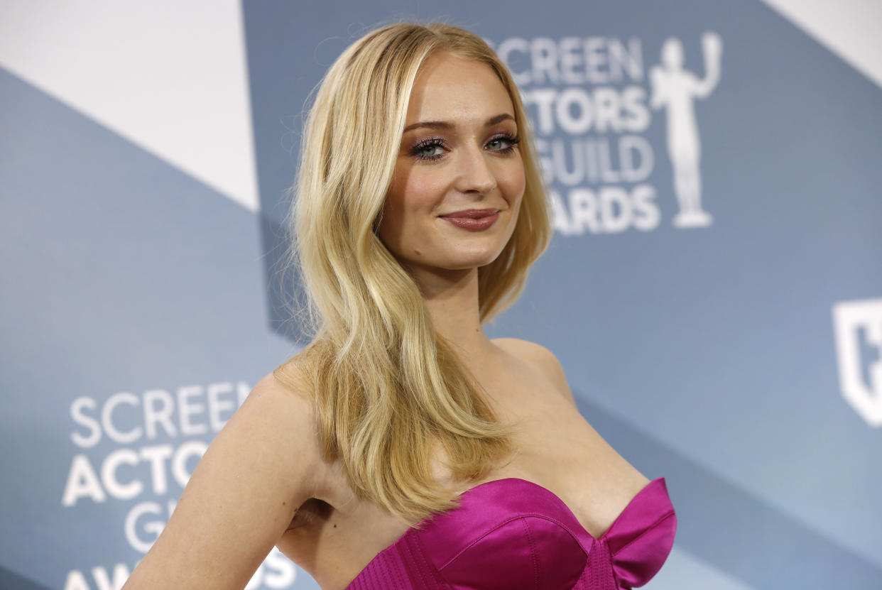 Sophie Turner revealed that she wore a face mask during childbirth. (Photo: REUTERS/Mario Anzuoni)