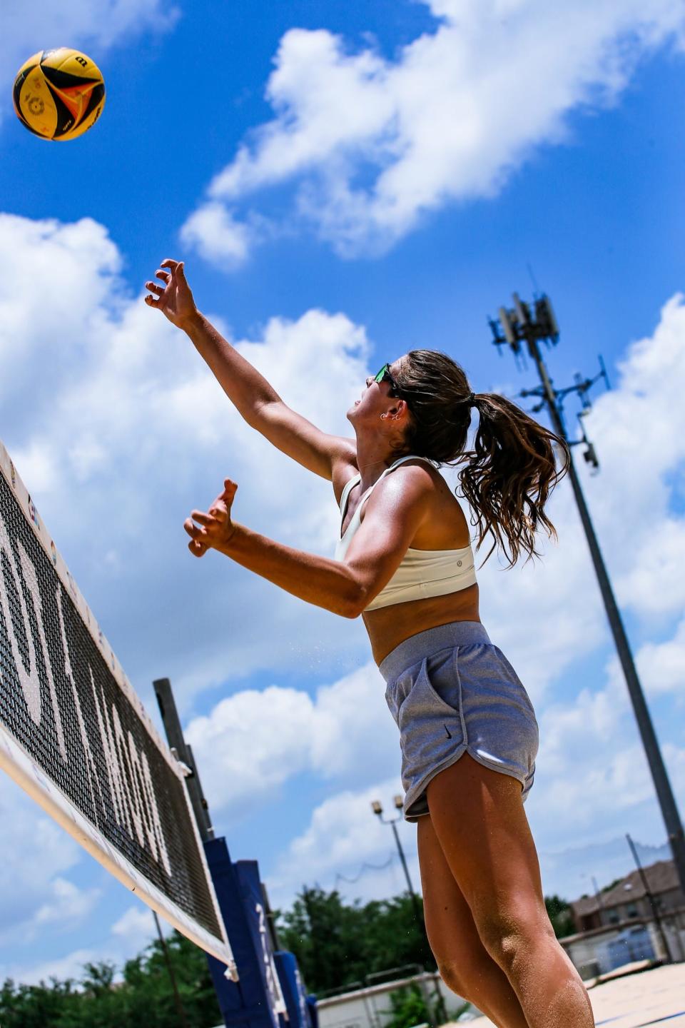 In Carly Skjodt's rookie AVP season, 2022, she placed third at AVP Central Florida, her best finish.