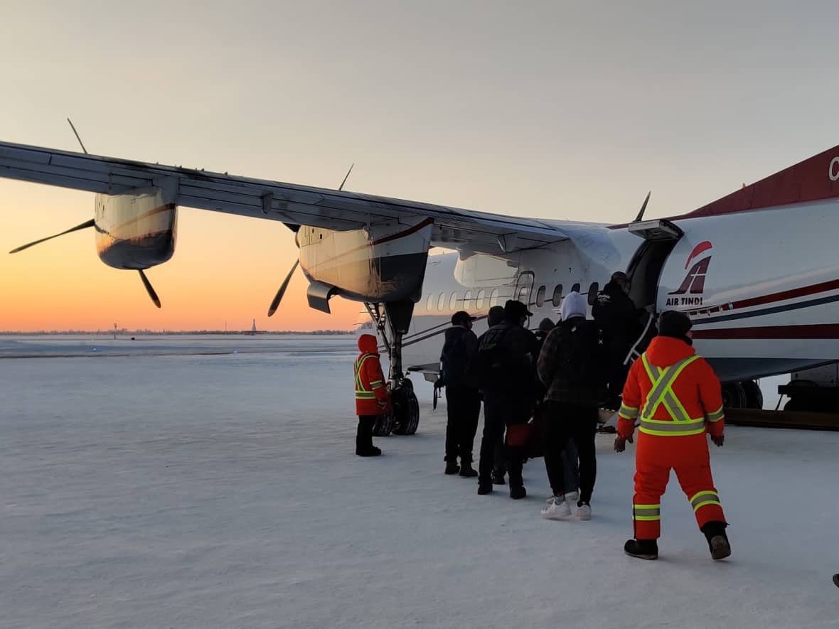 Air Tindi Ltd. added another charter flight to Yellowknife from Edmonton so that stranded passengers could make it home for the holidays. (Air Tindi Ltd./Facebook - image credit)