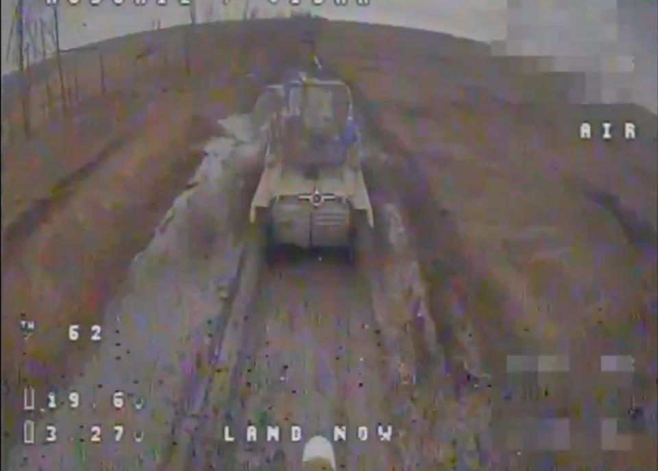 A screenshot of a video showing Russia using a Chinese-made Desertcross 1000-3 all-terrain vehicle in Ukraine.