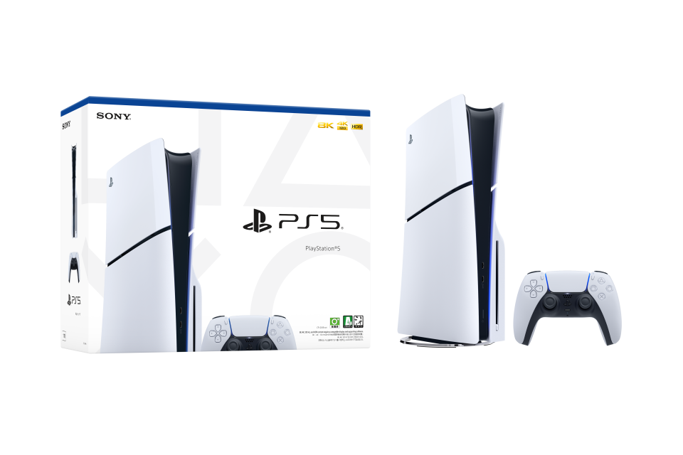 PlayStation®5主機 (纖薄版)，建議零售價$3,780，Yahoo購物節限定激抵價$3,390。