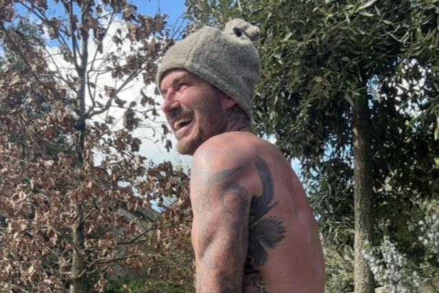 7 Hot Shots of David Beckham in His Underwear