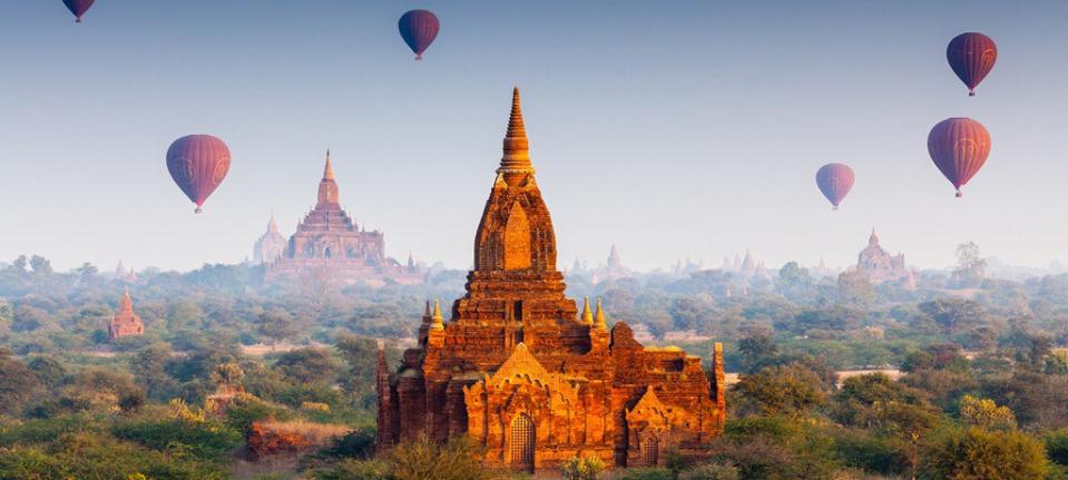 Bagan-Myanmar-Balloons-1024x460