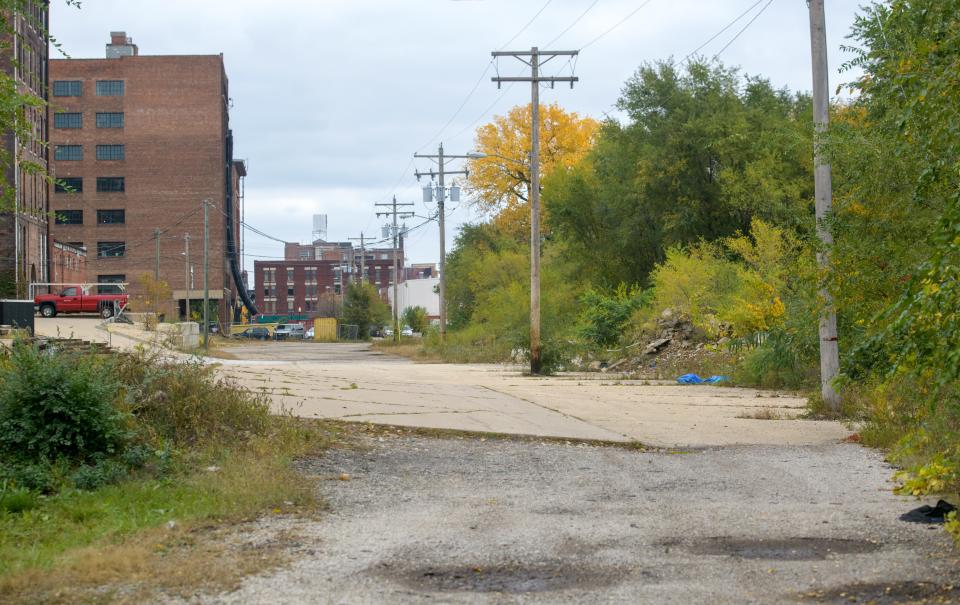 Plans are in the works to reconstruct Depot Street between Oak and Persimmon in Peoria's Warehouse District in 2024. The area just south of the 800-1000 blocks of Washington Street has been earmarked for a new 300-vehicle parking lot.