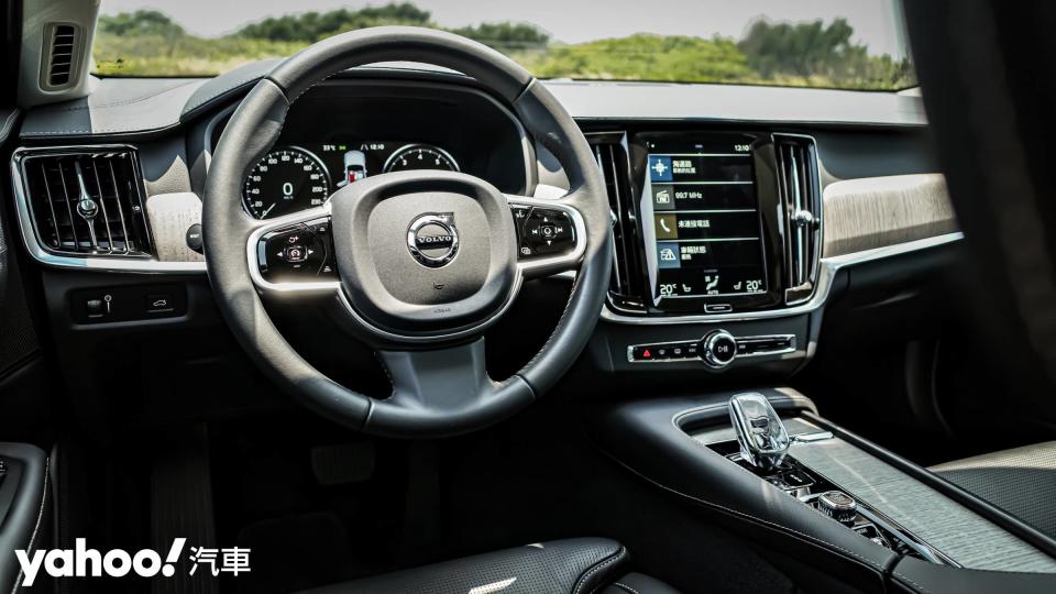 2021 Volvo S90 B4 Inscription西濱試駕！享受・真無壓