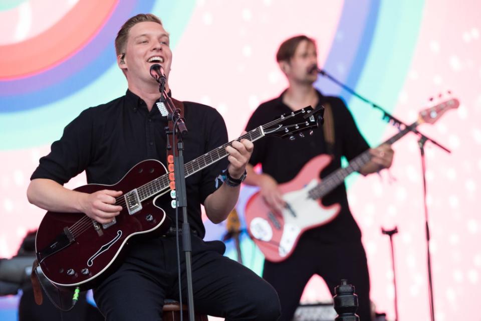 Ezra on stage in 2019 (Getty Images)