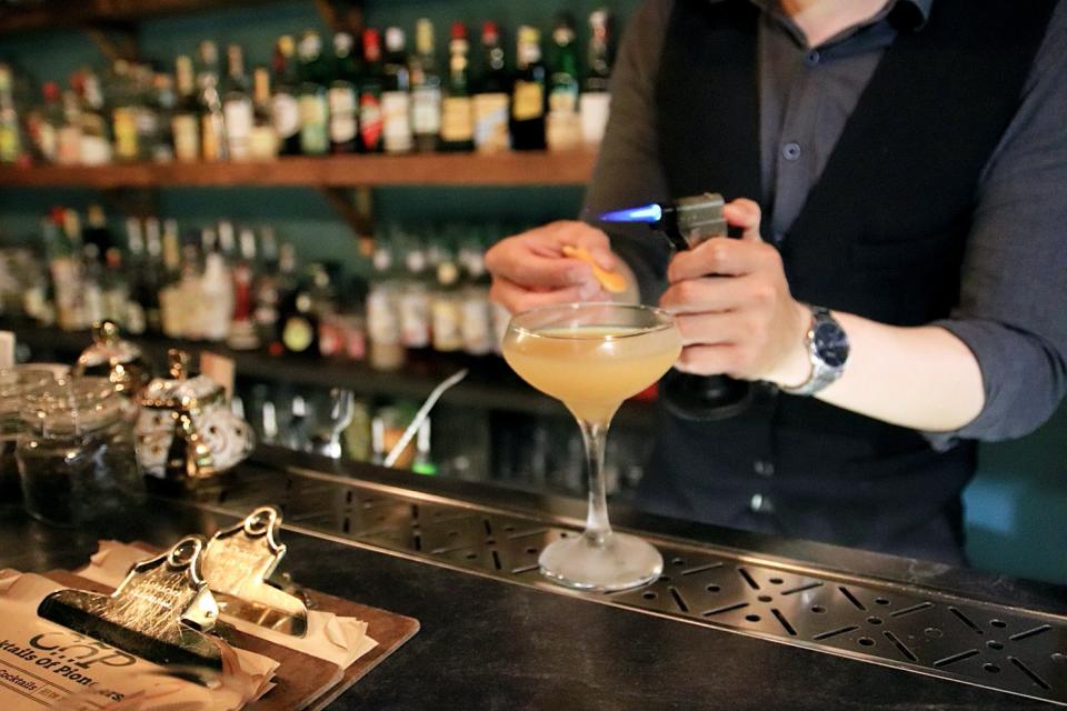 嘉義也有迷人小酒吧｜COP bar-Cocktails Of Pioneers