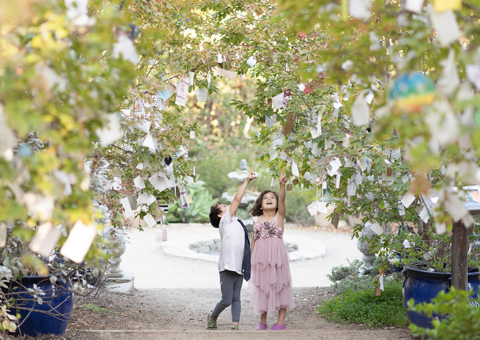 Clark and Chloe Hay under wishing trees in Pasadena, California. (Courtesy Ariel Cannon Photography)