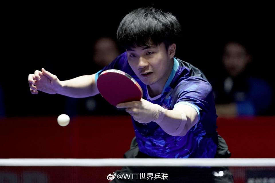 林昀儒昨在世界桌球團體錦標賽力扛2點全勝。（翻攝WTT世界乒聯微博）
