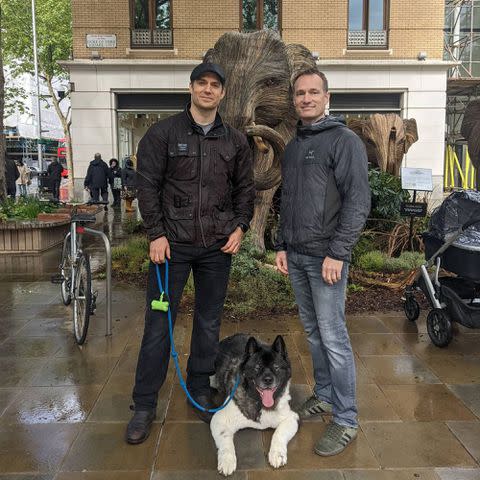 Henry Cavill — HENRY CAVILL, with his mother and brothers SIMON