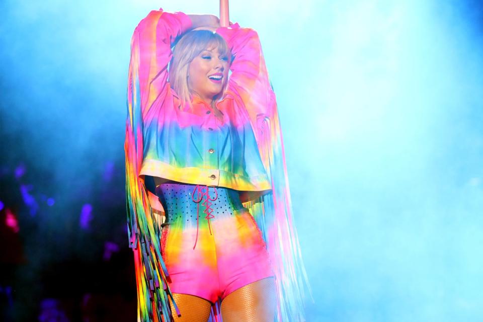 After several months of rumours and hint-dropping, Taylor Swift has confirmed that she is not only releasing a new album on August 23, but also a clothing collection.During a ten-minute Instagram Live, the 29-year-old announced that her new record, Lover, would be accompanied by a clothing collaboration with much-loved British designer Stella McCartney."For the release of the Lover album there's gonna be a collaboration that I've done with Stella McCartney," Swift announced in the live stream. "She's [McCartney] been a friend for a really long time and also just a woman that I respect so much. I respect what she creates, how she creates it."There's so much whimsy and imagination and romance to the clothing that she designs and I've worn a lot of her stuff recently."Swift concluded: "She's heard the new album and this new collaboration is inspired by the Lover album." What will it look like? Swift's style has gone through an unmissable transformation for the latest album, with the album cover, her Instagram feed and outfits all heavily featuring a dreamy, pastel visual.During a recent performance at iHeartRadio Wango Tango, Swift made a sartorial statement in a neon, tie-dye, two-set with tassel details. The outfit was accessorised with matching rainbow trainers designed by Stella McCartney which can be purchased for £489.Judging on Swift's recent form, we can expect the collection to feature plenty of vivid rainbow colours. Sustainability One thing we do know for certain is that the collection will be sustainable.Stella McCartney is a huge advocate for making her designs cruelty-free and as environmentally-friendly as possible. From using recycled materials to teaming up with Google to help improve environmental metrics, and even powering her offices and stores using green energy, the collaboration is sure to be eco-friendly. Taylor Swift x Stella McCartney release dateSwift has said she will keep fans updated on the collection release date. The Lover album will drop on August 23 and it's very likely the apparel on-sale date will coincide.