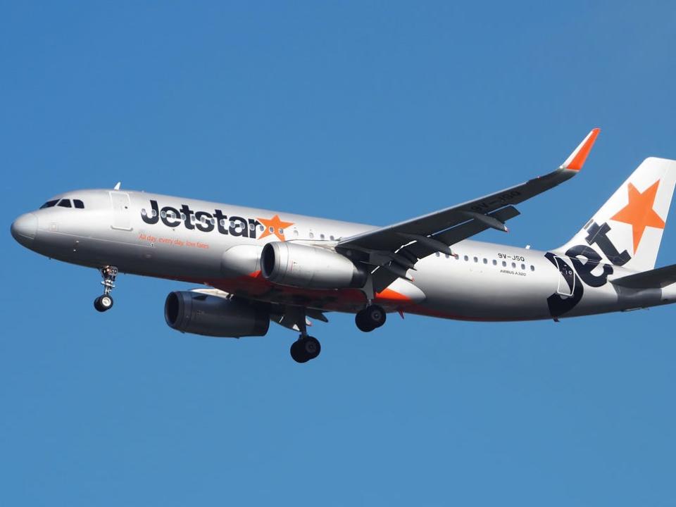 Jetstar.