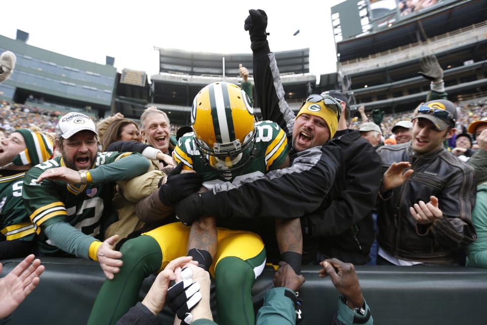 Minnesota Vikings v Green Bay Packers