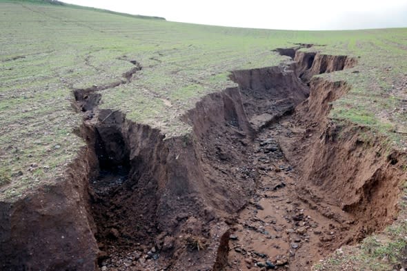 Heavy rain causes 5ft-deep landscape erosion in devon