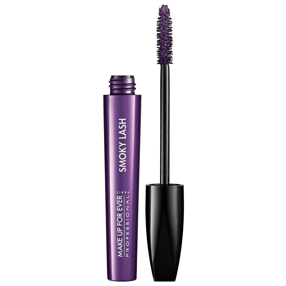 Borwn Eyes: Make Up For Ever Smoky Lash Mascara in Plum