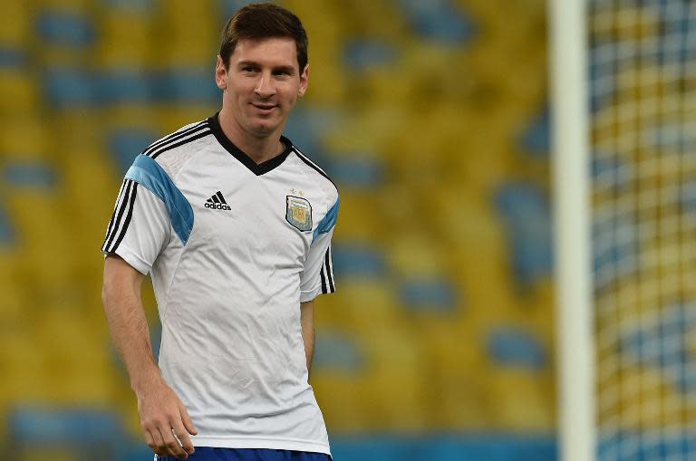 Argentina forward Lionel Messi takes part in a training session at Maracana stadium in Rio de Janeiro on June 14, 2014 on the eve of his side's 2014 World Cup Group F match against Bosnia and Herzegovina