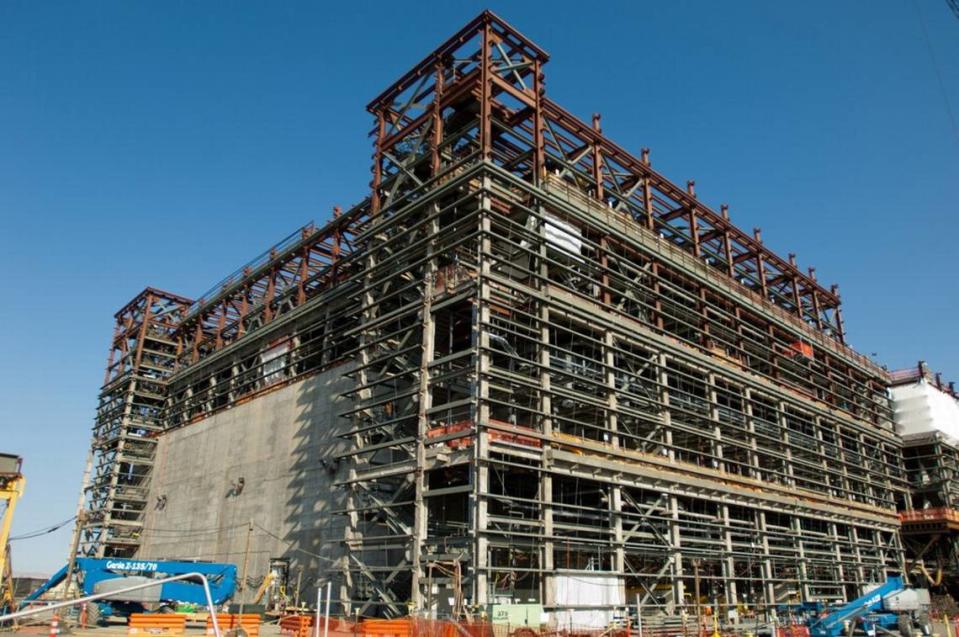 Construction stopped at the Pretreatment Facility at the Hanford vitrification plant to resolve technical issues. Courtesy Bechtel National