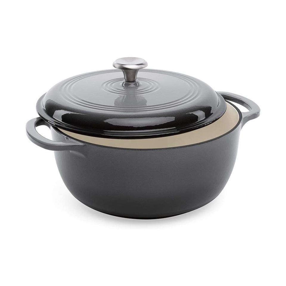 2) Best Choice Products Cast Iron Dutch Oven