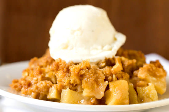 <strong>Get the <a href="http://www.browneyedbaker.com/almond-apple-crisp/" target="_blank" rel="noopener noreferrer">almond apple crisp recipe</a> from Brown Eyed Baker.</strong>