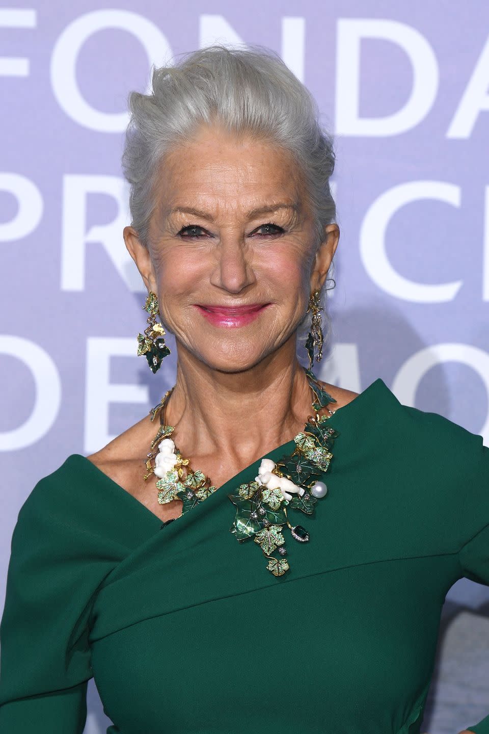 helen mirren   hairstyles for older women