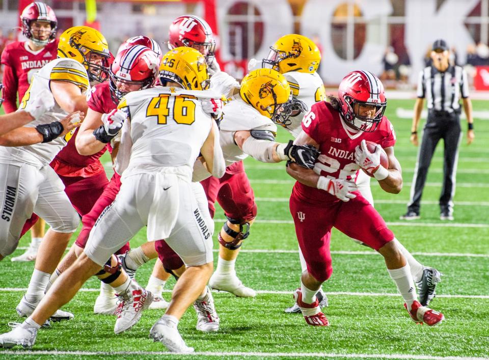 Indiana's Josh Henderson (26) breaks free for a touchdown during the Indiana versus Idaho football game at Memorial Stadium on Saturday, Sept. 10, 2022.