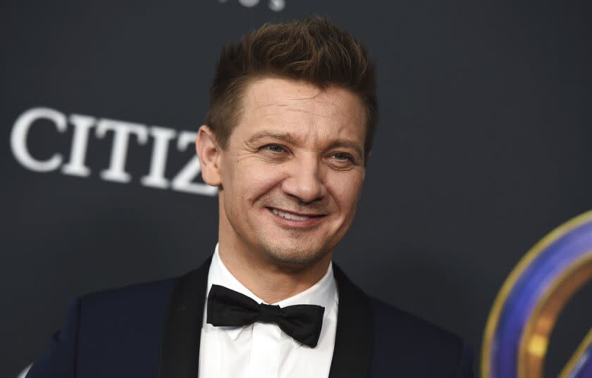 ARCHIVO - Jeremy Renner llega al estreno de "Avengers: Endgame"