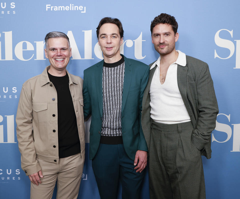 SAN FRANCISCO, CALIFORNIA - NOVEMBER 14: (L-R) Executive producerMichael Ausiello, Jim Parsons and Ben Aldridge attend the "Spoiler Alert" San Francisco special screening at The Castro Theatre on November 14, 2022 in San Francisco, California. (Photo by Kimberly White/Getty Images for Focus Features)