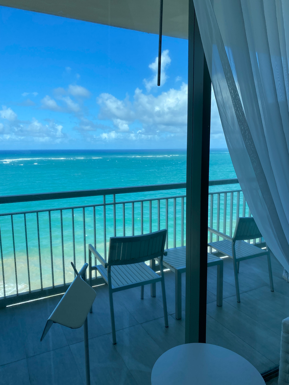 balcony ocean view