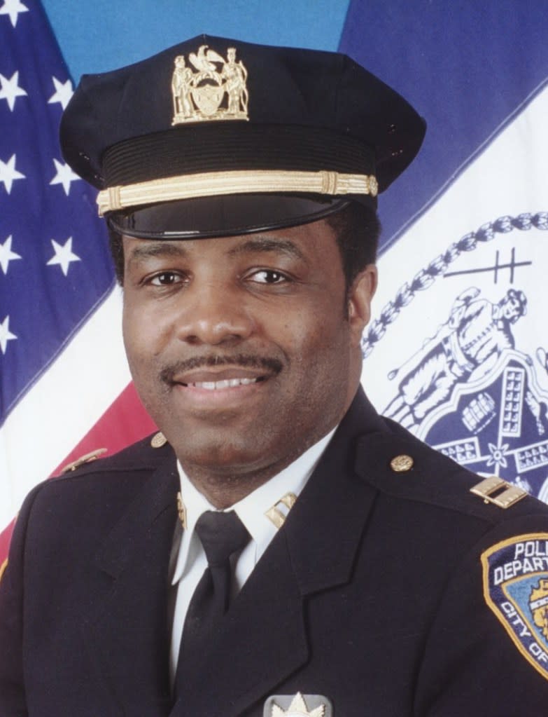 Pearson, a former NYPD inspector, works for the city’s Economic Development Commission aside from his advisor’s duties. NYPD