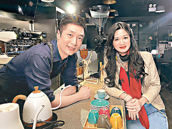 馬浚偉邀請了陳少霞擔任《緣來自咖啡2》的嘉賓。