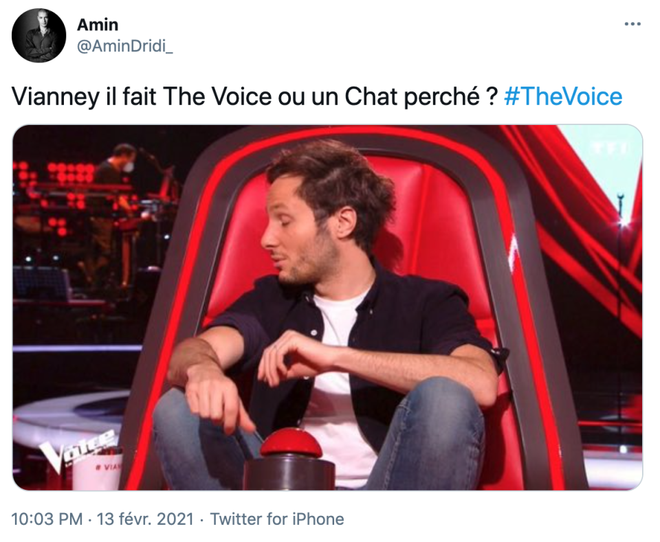 "Y’a un jour où Vianney va s’asseoir correctement sur un fauteuil ?" : ce détail qui enflamme les fans de The Voice