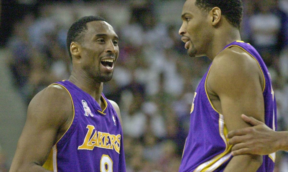 Robert Horry Explains Why Kobe Bryant's Statue Has To Be Like 'Two-Face', Fadeaway World
