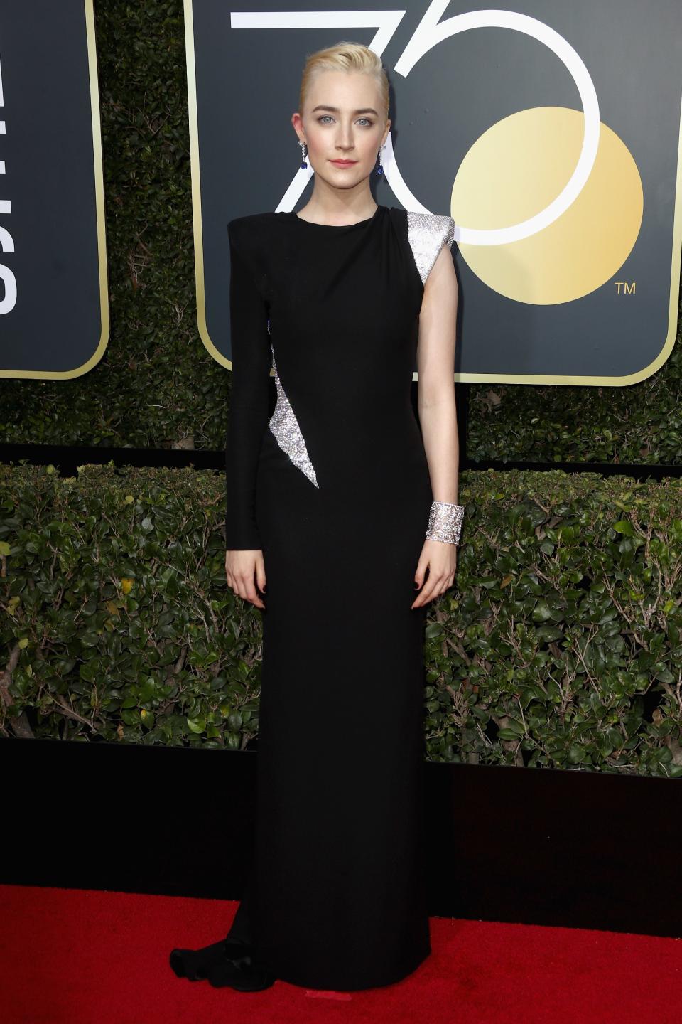 Saorsie Ronan at the 2018 Golden Globes wearing Versace