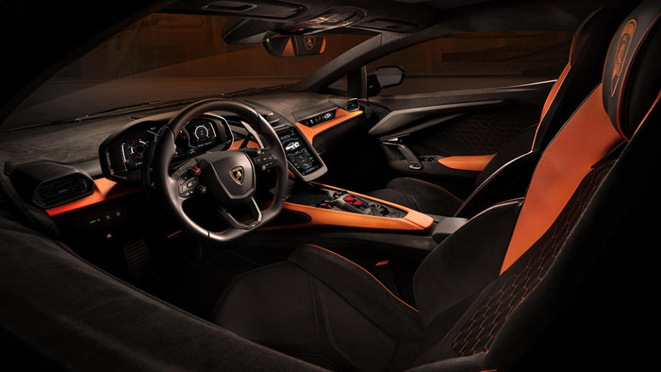 Inside the 2024 Lamborghini Revuelto