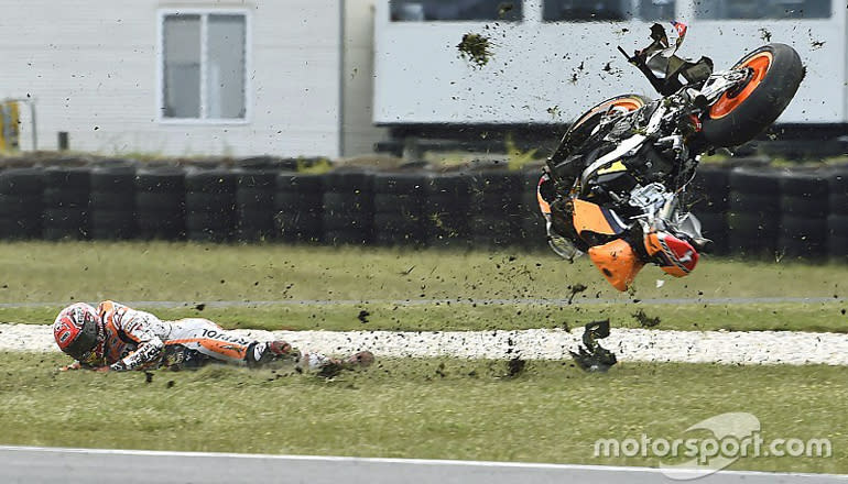 Marc Marquez crashing photo at Phillip Island 2016