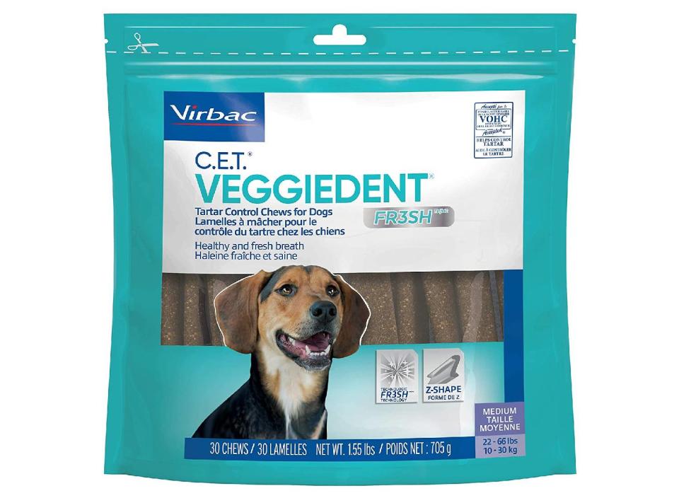 These plant-based dog chews will keep your pup&#39;s tartar and bad breath in check.