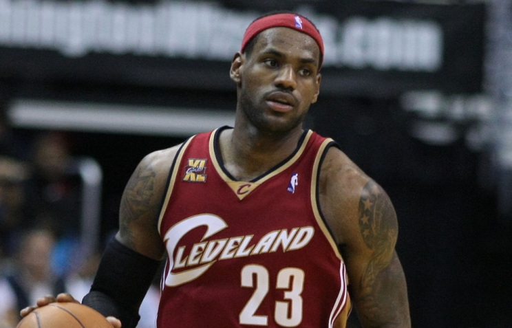 LeBron James durante su primera etapa en Cleveland. Foto: Keith Allison.