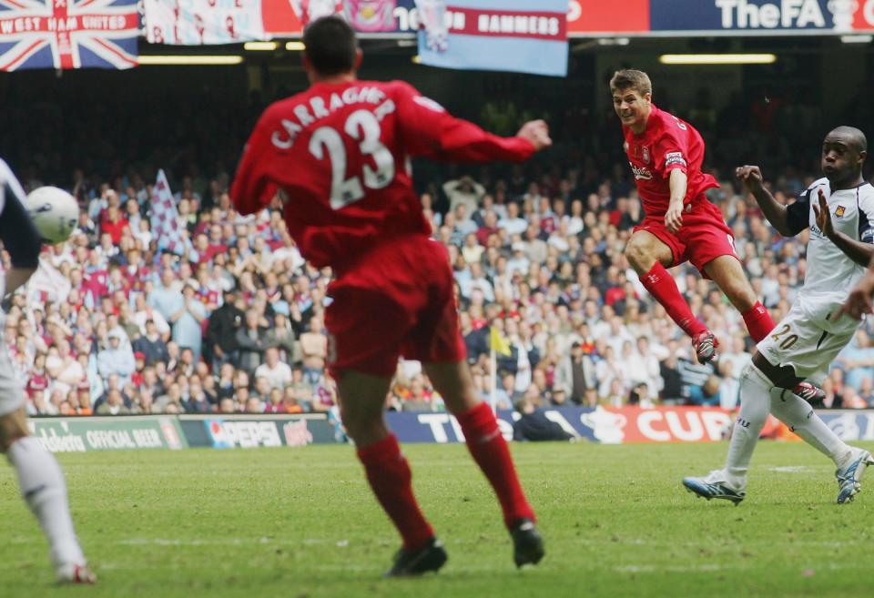 Gerrard scores Liverpool last-gasp equaliser (Photo by Stu Forster/Getty Images)